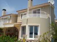 Modern villa in Gata Residencial - SOLD