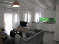 Apartment with sea view for sale in Denia