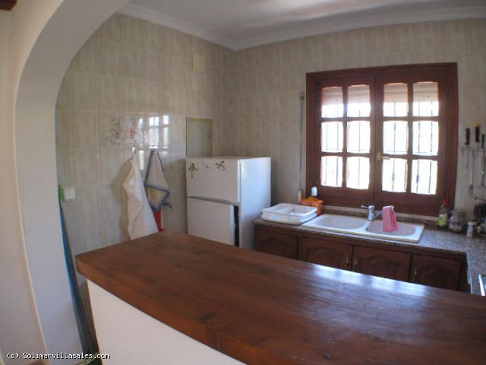 Villa with sea views for sale in La Sella, Pedreguer REDUCED