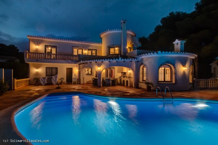Luxury villa with sea views SOLD